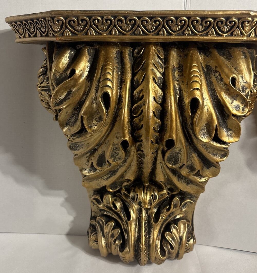 Vintage Resin Gold Acanthus Leaf Single Wall Sconce Corbel Shelf 17" H x 15" W